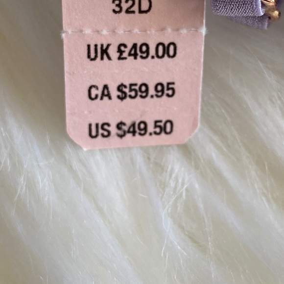 NWT Victoria’s Secret Very Sexy Bra - Picture 4 of 4